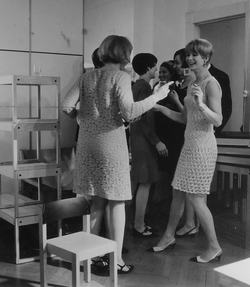 19660923 Reiner Schell Objektmoebel 03