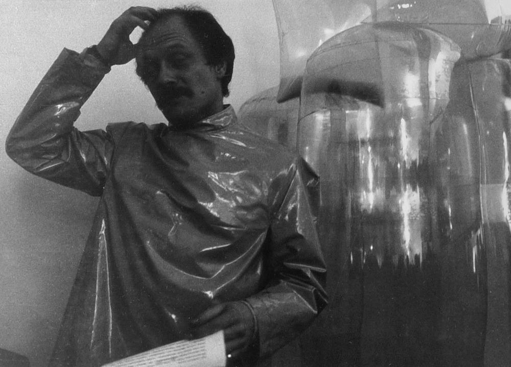 19680223 Moebel Aus Polyvinylchlorid Klaus Goehling 01