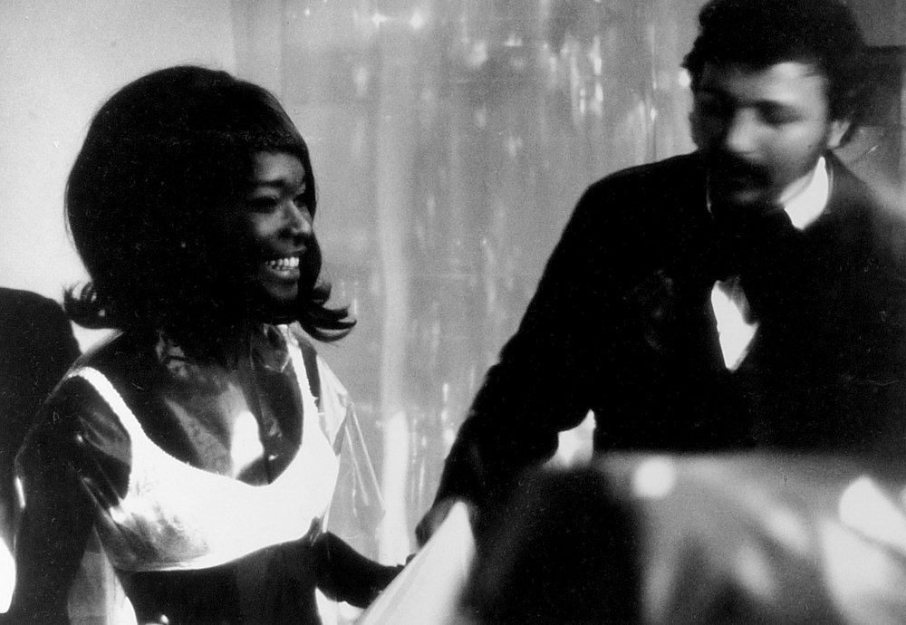 19680223 Moebel Aus Polyvinylchlorid Klaus Goehling 02