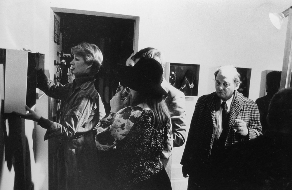 19761126 E R Nele Schmuck Und Schmuckobjekte 02