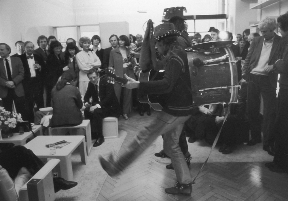 19801129 Dieter Rams Fuer Vitsoe Bei Modus 03