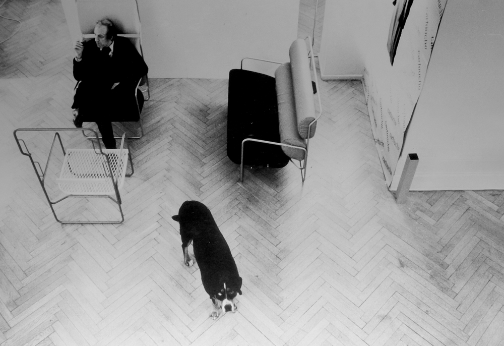 19831007 Drei Und Drei Gleich Eins Castiglioni Deganello Mendini Driade 01