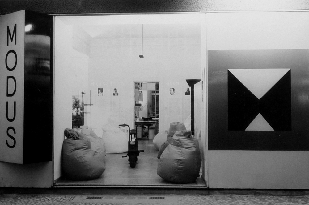 19890304 Allora Eine Italienische Designausstellung 01