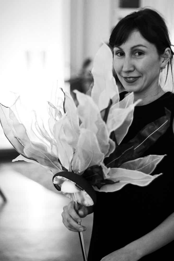 20091113 Lucia Sammarco Pennetier Small Walking Sculptures 01