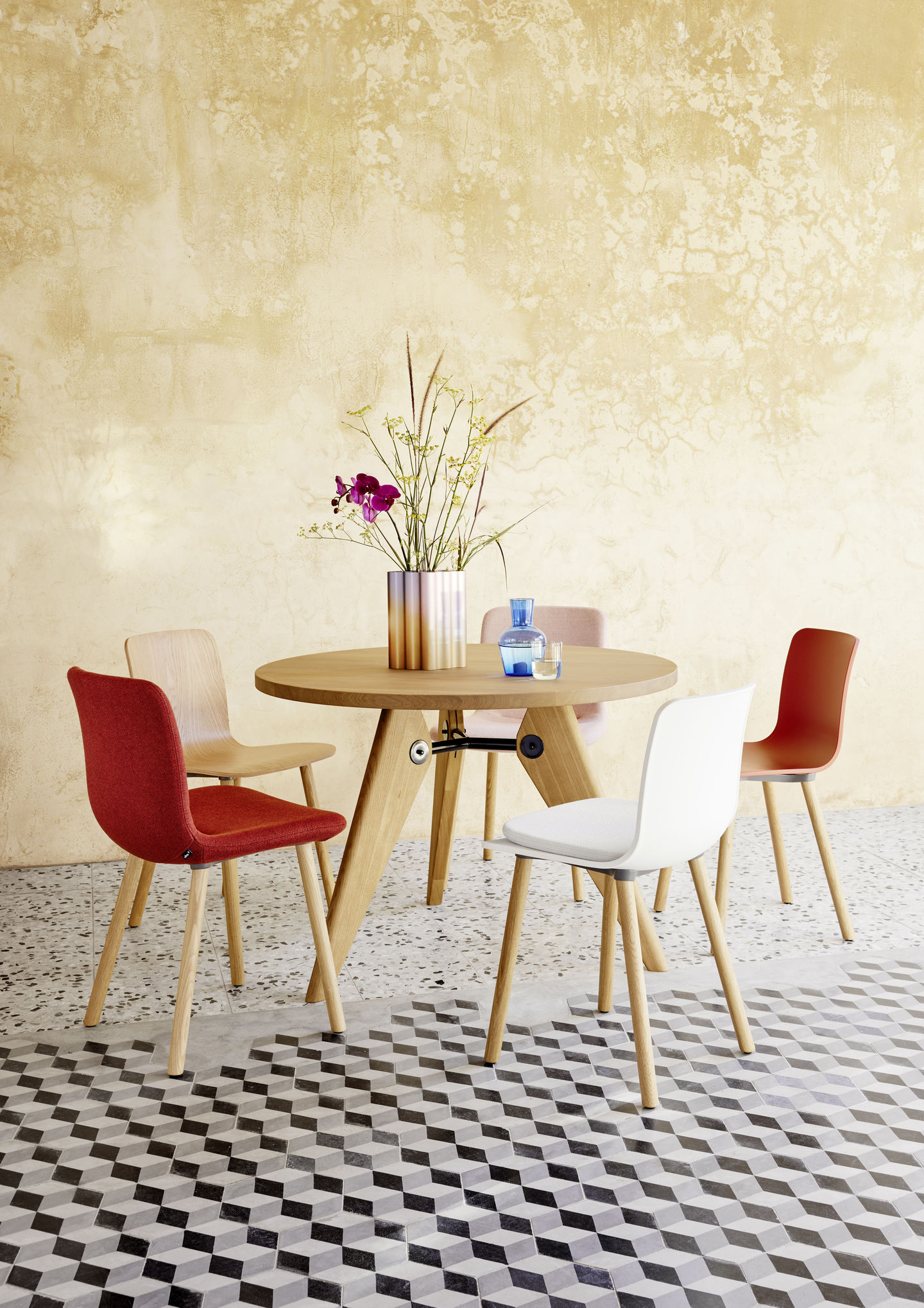 6924143 HAL Ply Wood HAL Wood HAL Soft Wood Gueridon Nuage Abstrait V Fullbleed 1440x