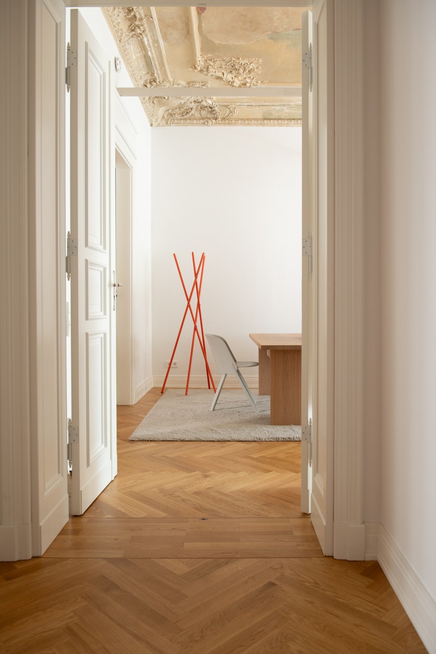 Bonauer Fasenenstr Garderobe