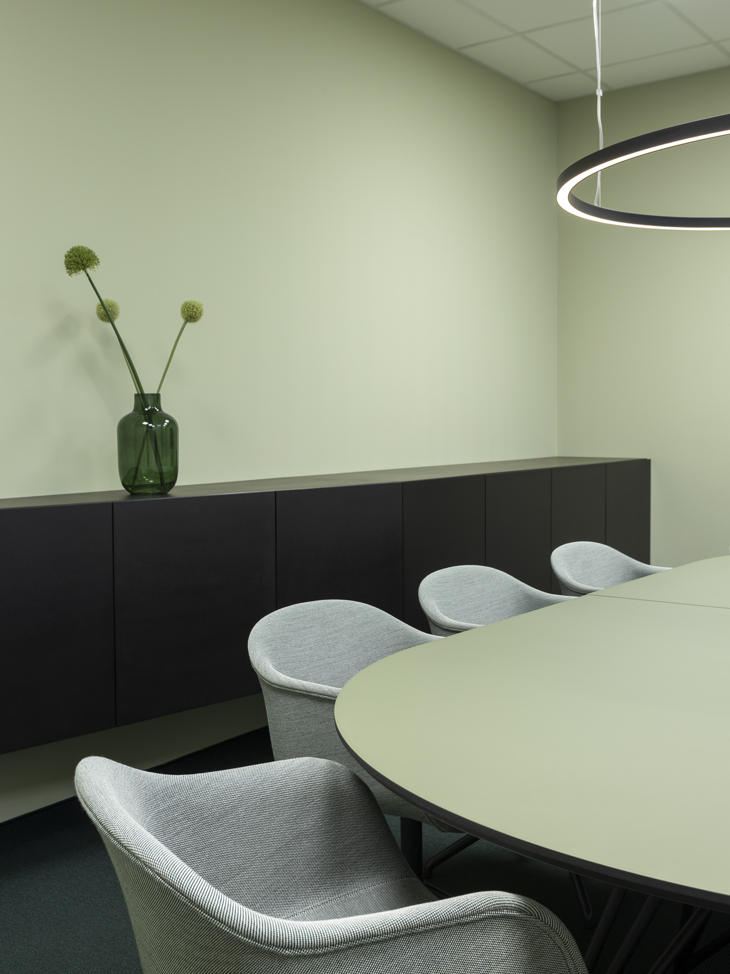 Burmester Green Room 13