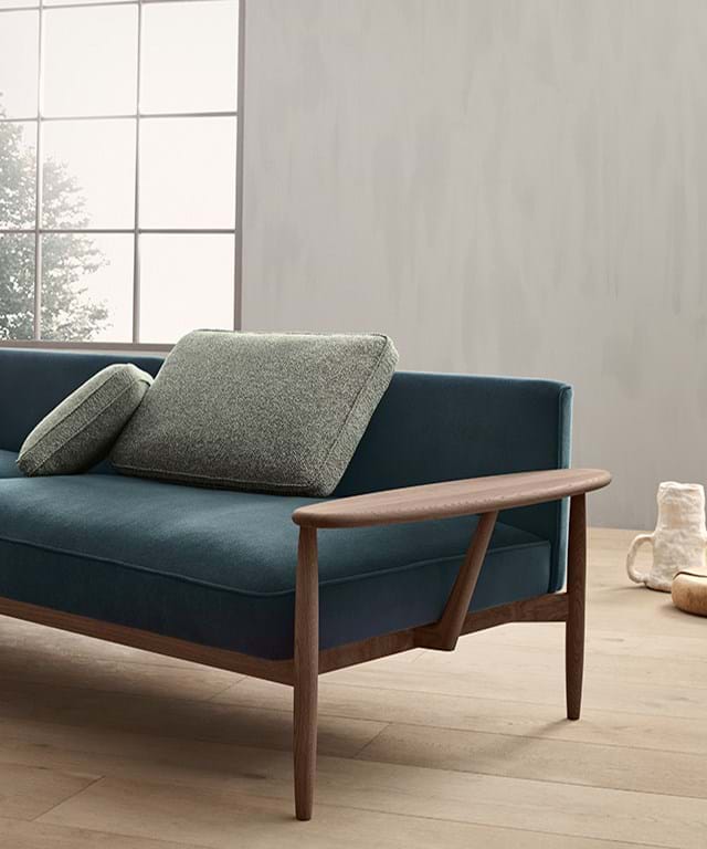 Carl Hansen Embrace