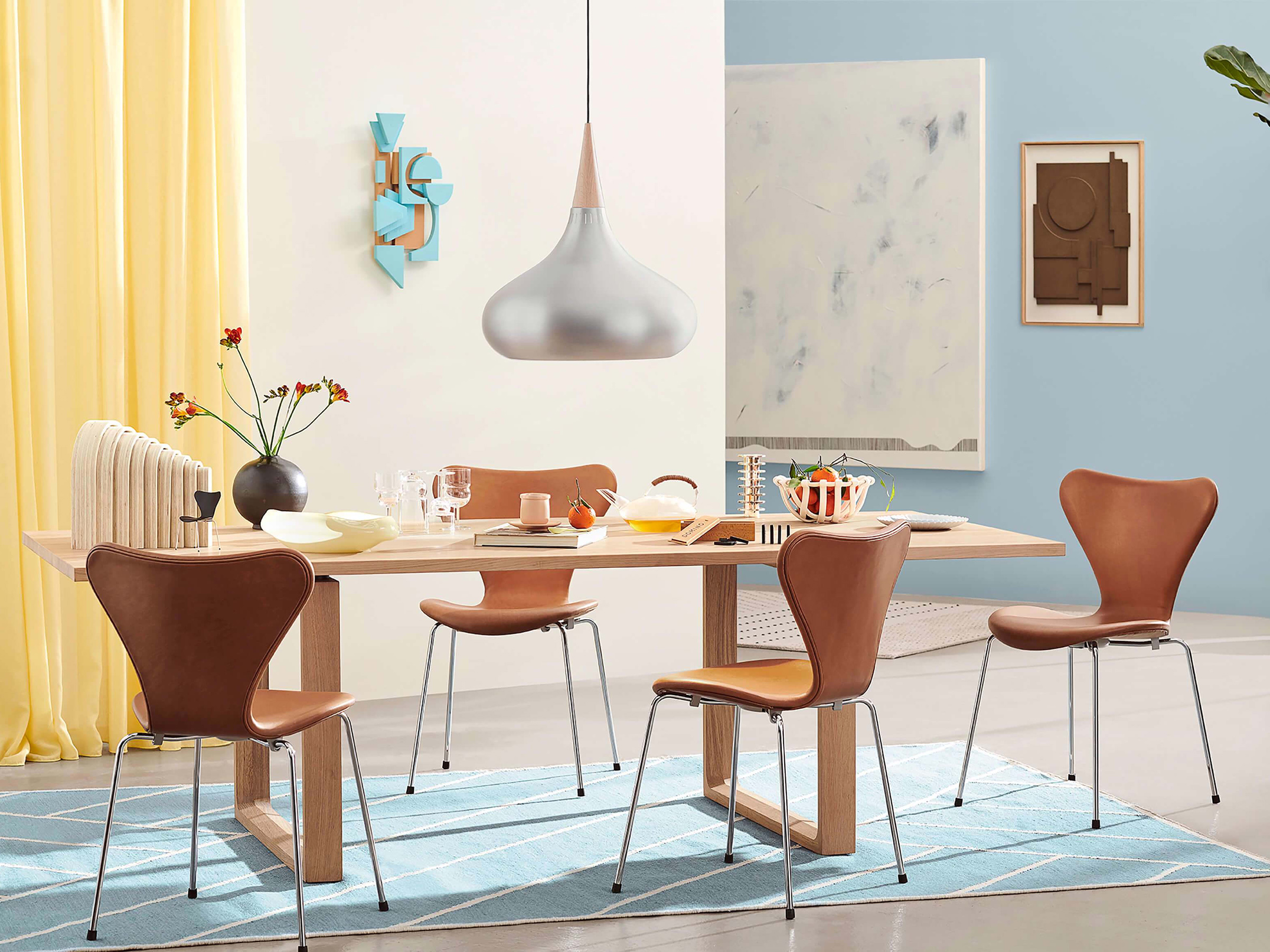 Fritz Hansen Stuhl Serie 7 03