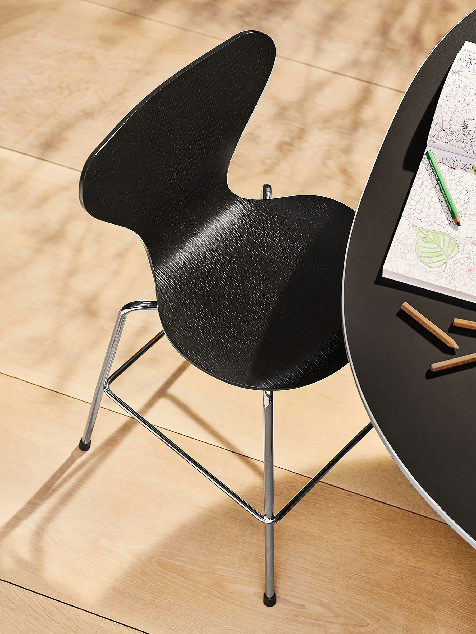 Fritz Hansen Stuhl Serie 7 04