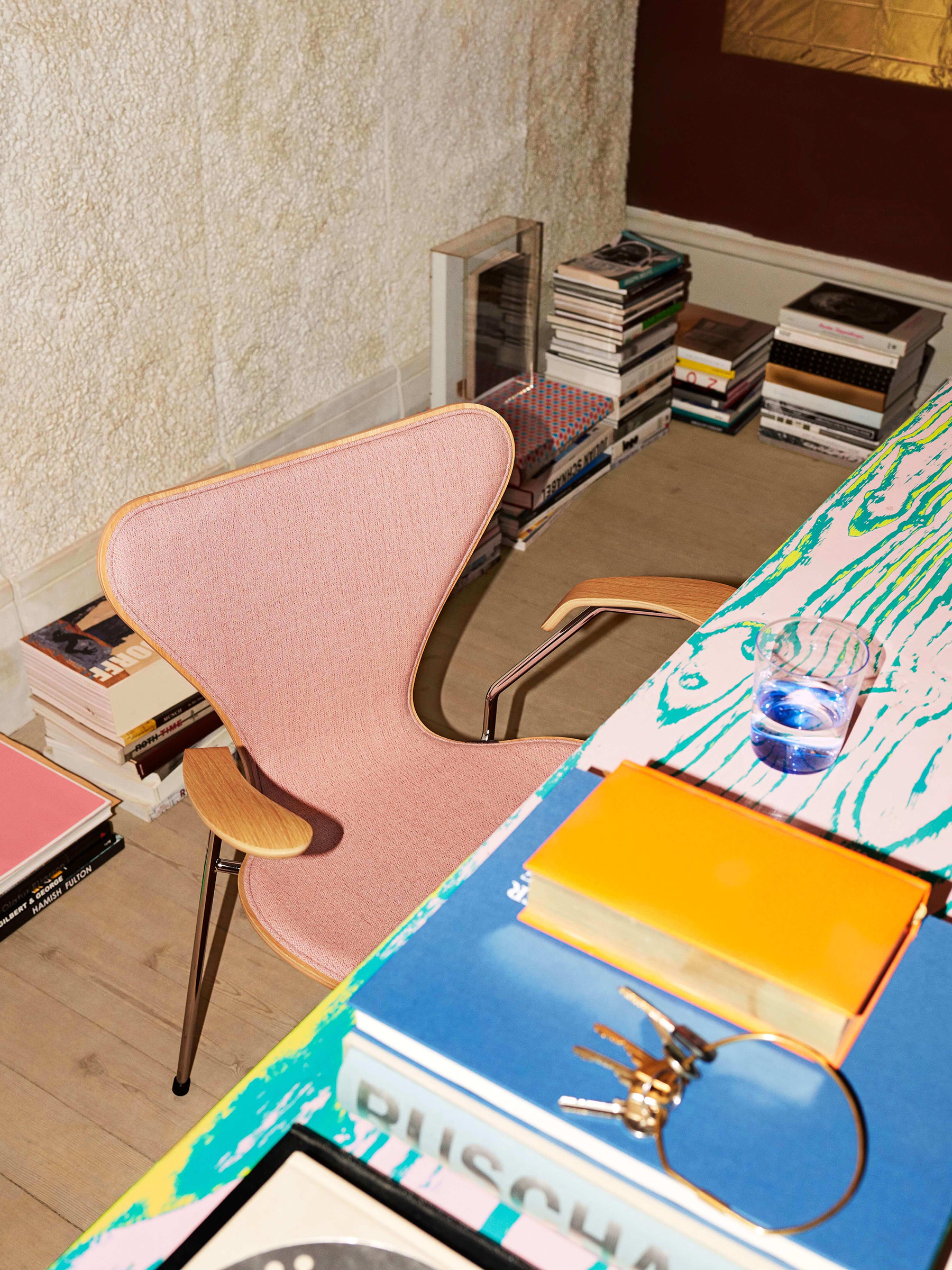 Fritz Hansen Stuhl Serie 7 05