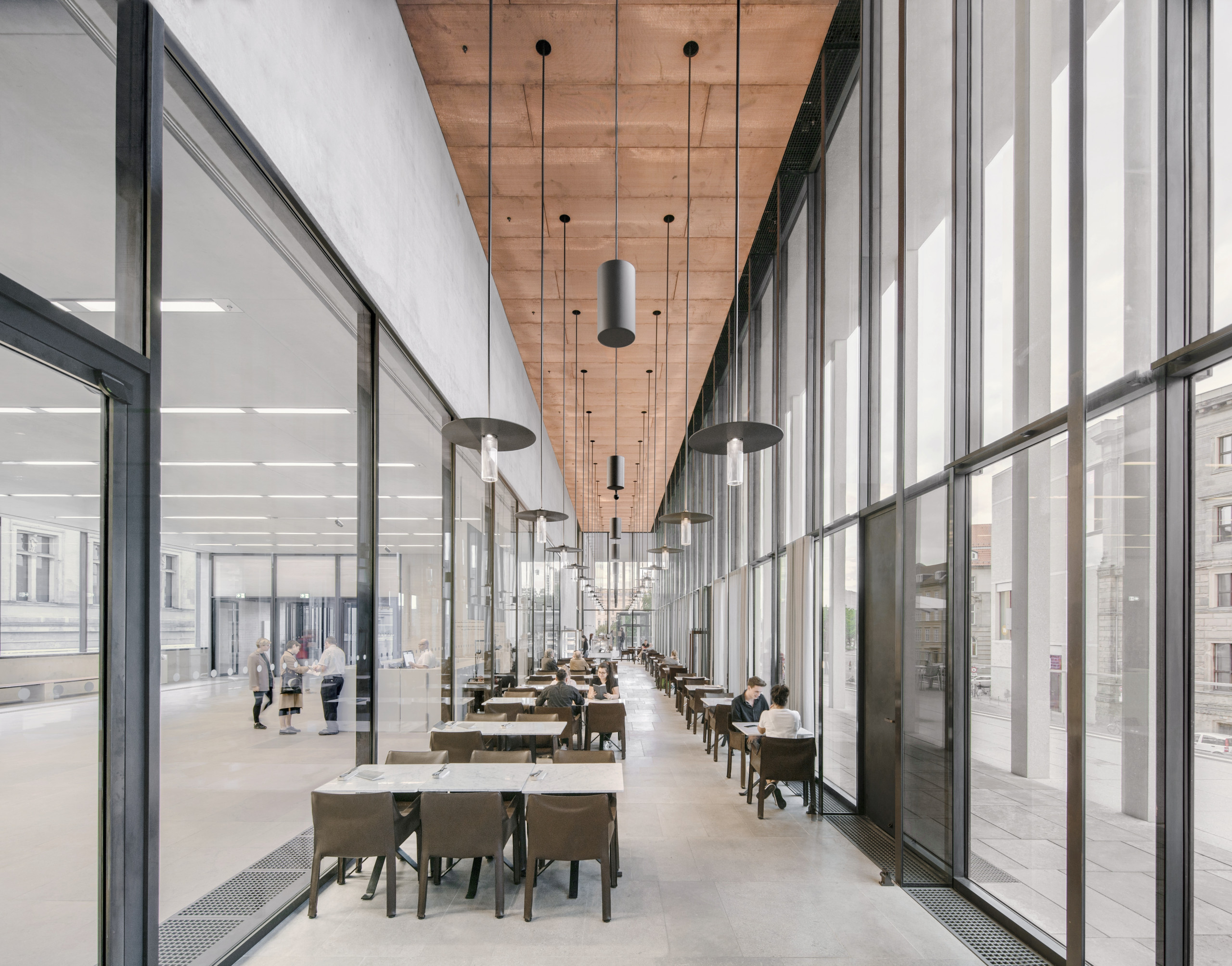 James Simon Galerie Simon Menges 14 KleineDatei