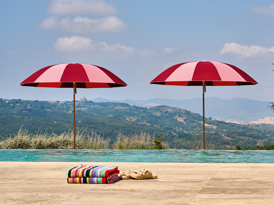 Pagodenschirm Rosa Bordeaux KN FZ Holz BP Beton Badehandtuch 2 Sonnenschirm