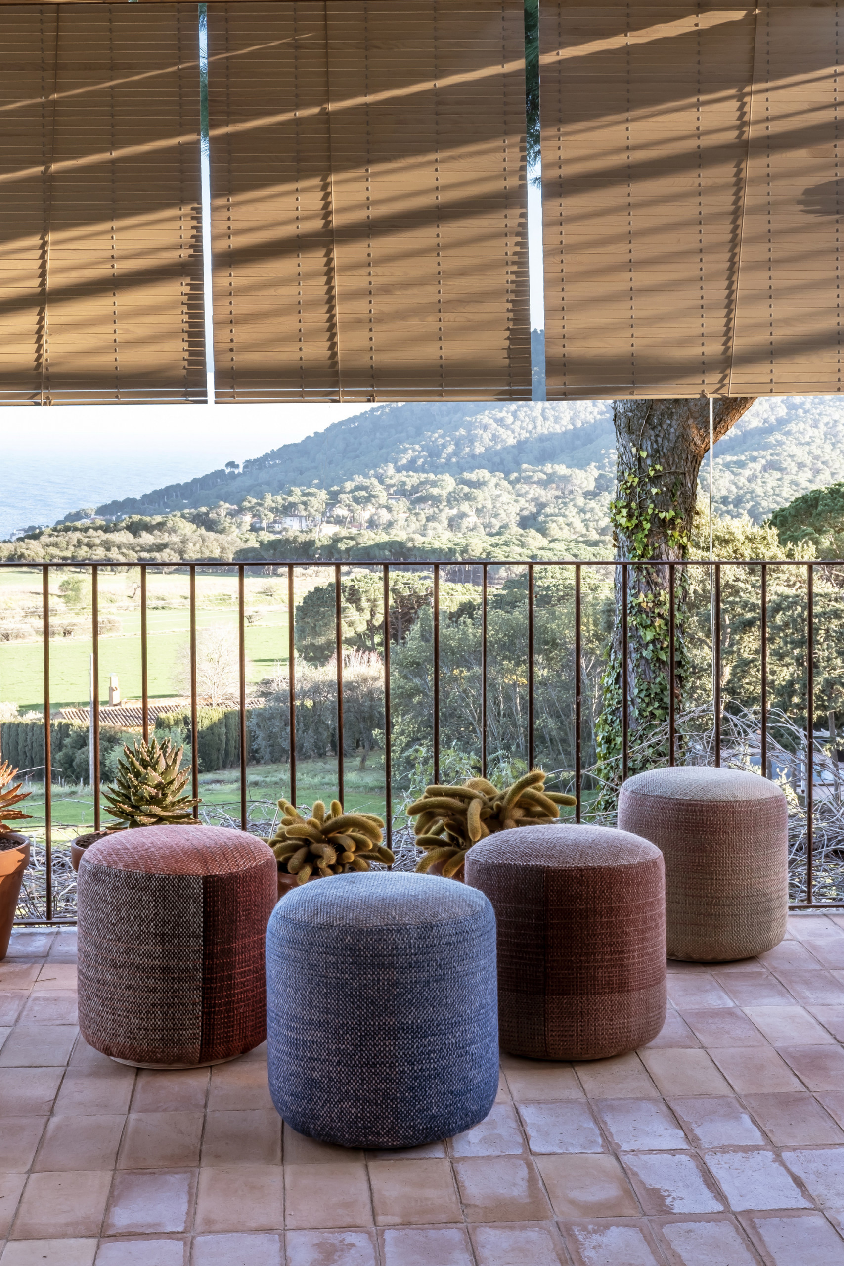 Nanimarquina Pouf Begüm Cana özgür Marcos Catalán Shade Outdoor Pouf 2